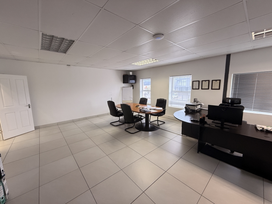 To Let commercial Property for Rent in Rivergate Western Cape